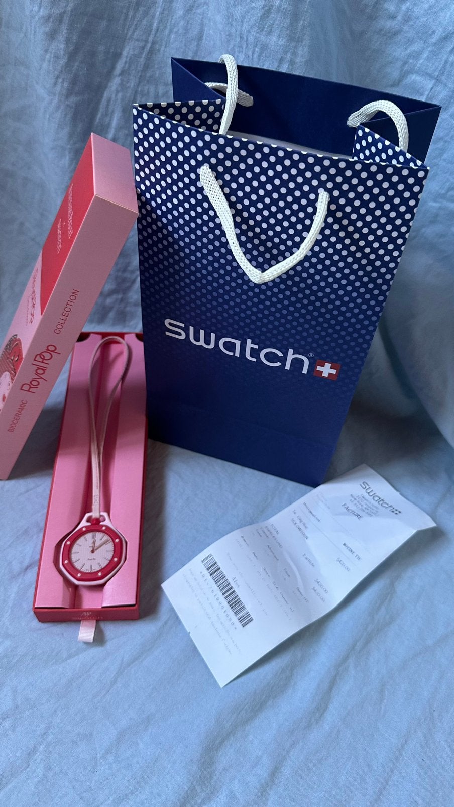 Swatch royal pop, Bijoux, Sacs & Beauté, Montres | Femmes, Enlèvement ou Envoi, Neuf, Montre de poche, Swatch