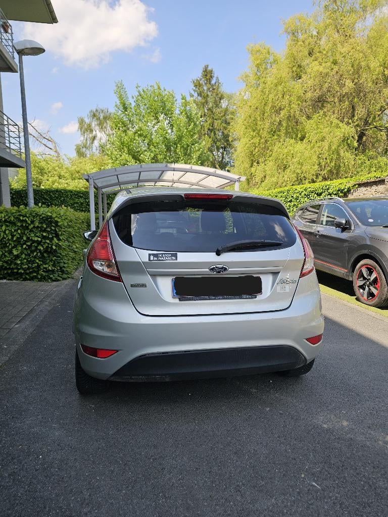 Ford Fiesta pour l'exportation, Autos, Achat, 998 cm³, Boîte manuelle, Noir