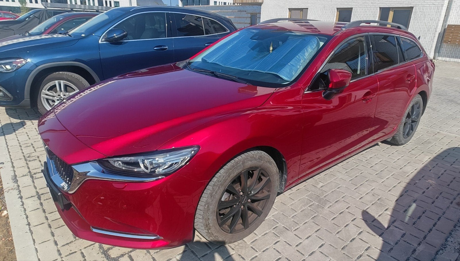 top condition. registered in SVK., Euro 6, 4 cilinders, Electronic Stability Program (ESP), 5 deurs