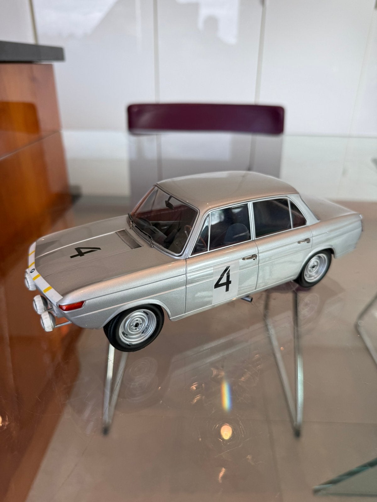 BMW 1800 TiSA n4 pilotée par Jacky Ickx vainqueur Spa 1965, Hobby en Vrije tijd, Ophalen of Verzenden, Zo goed als nieuw, Auto