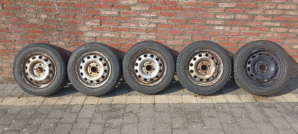 Jantes en tôle 14 pouces (5 pièces), 14 pouces, Pneus hiver, Enlèvement, Utilisé