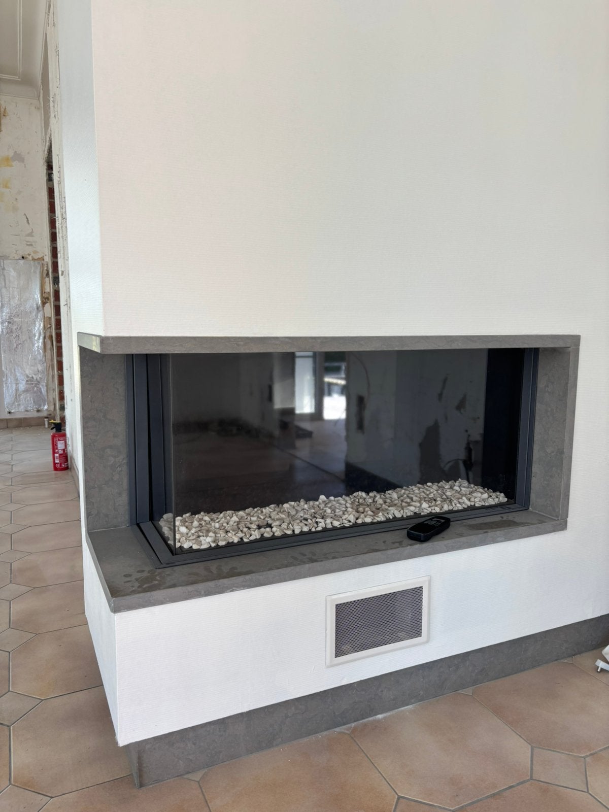 Foyer d'angle au gaz Slimfires (combustion fermée) + console, Enlèvement, Utilisé, Cheminée au gaz