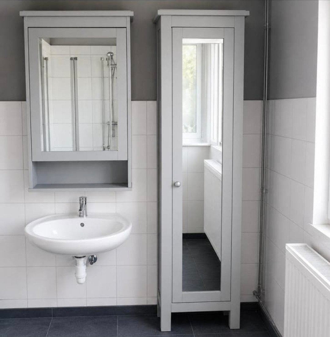 2 belles armoires de salle de bain à vendre en gris foncé., Maison & Meubles