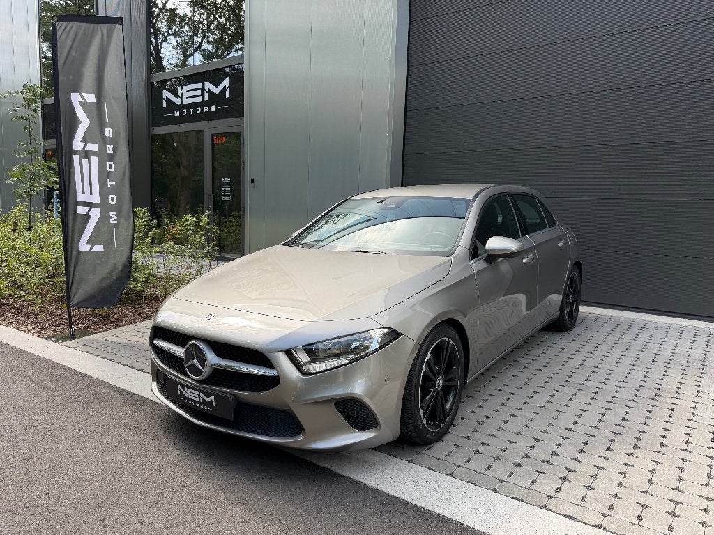 Mercedes A 180 Business Solution,GARANTIE,AIRCO,NAV,ACC,USB,, Autos, 100 kW, Achat, Entreprise, Boîte manuelle