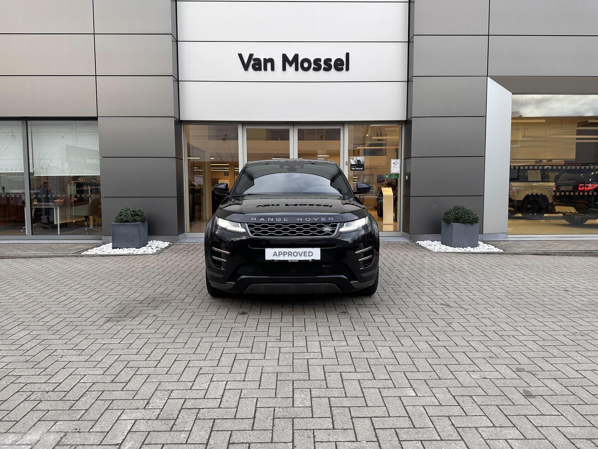 Land Rover Range Rover Evoque D165 MHEV AWD Auto Dynamic SE, Automaat, Zwart, 4 cilinders, 2000 kg