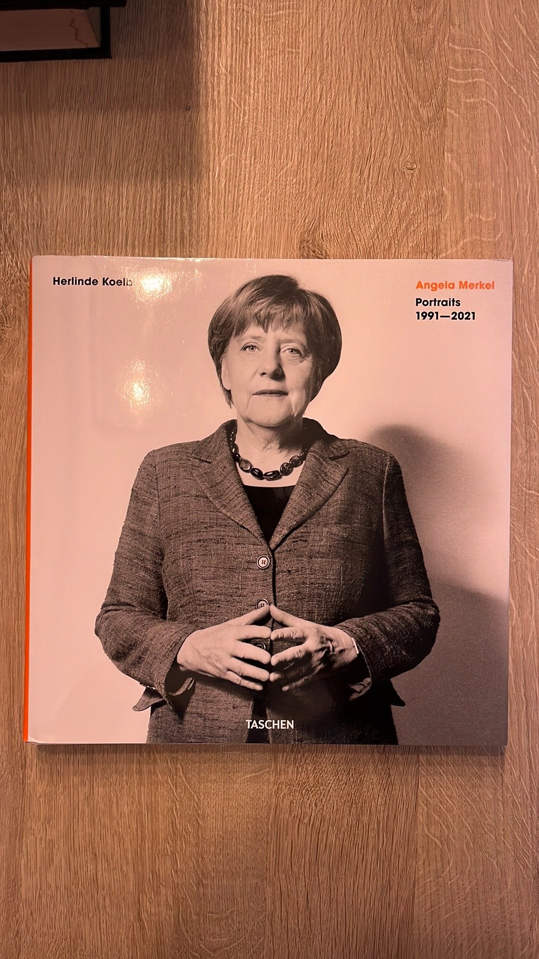 Boek Angela Merkel Portraits 1991-2021, Ophalen of Verzenden, Zo goed als nieuw