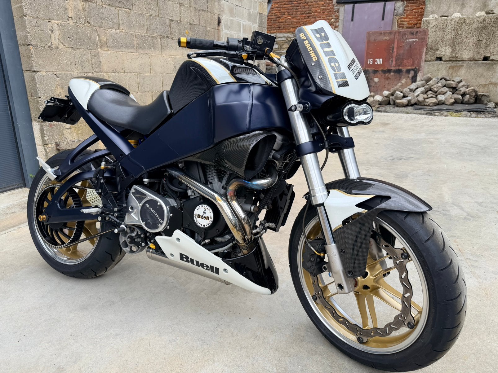 Buell XB9 volledig koolstof/volledige Rizoma, 985 cc, 2 cilinders, Sportuitlaat, Occasion