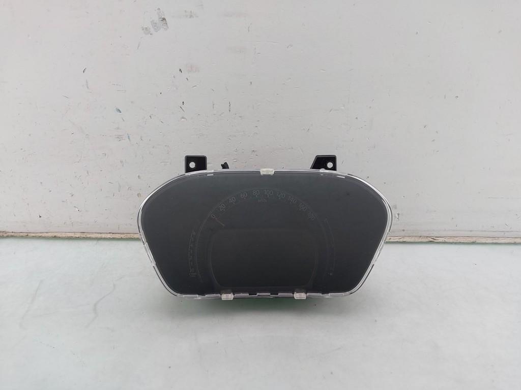 COCKPIT Toyota Aygo X (01-2021/-) (|838000H820|838000H821|), Gebruikt, Kundenbetreuung@toyota.de, Toyota, Toyota-Allee 2
50858  Köln, DE