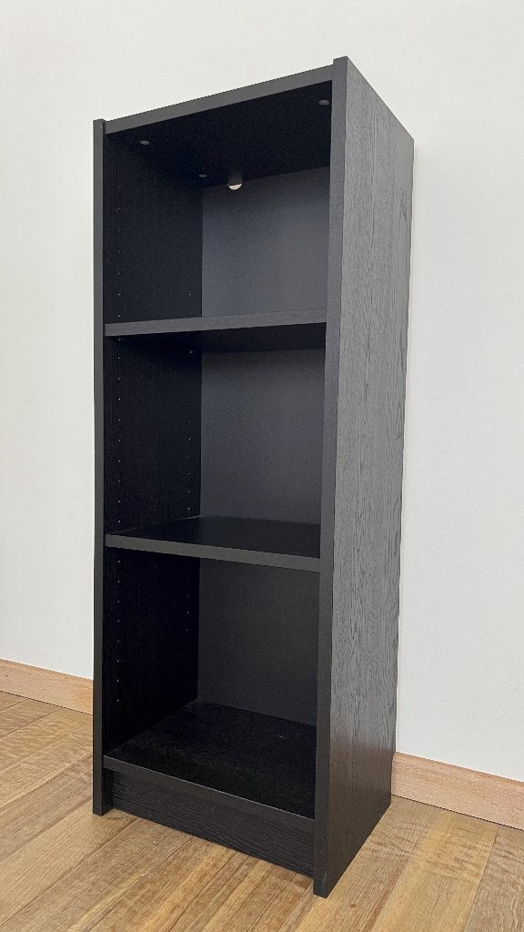 Kleine zwarte IKEA BILLY boekenkast – 106 x 40 x 28 cm, Ophalen, Met plank(en), 100 tot 150 cm, Zo goed als nieuw