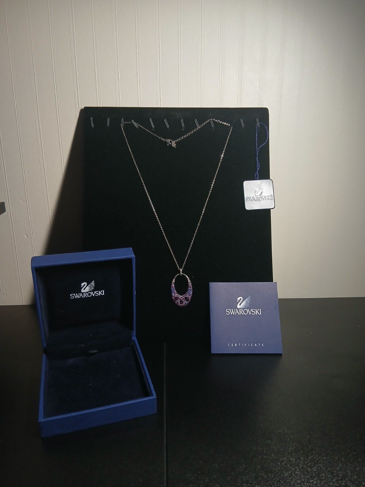 Swarovski ketting (Paars), Collections, Swarovski, Enlèvement ou Envoi, Comme neuf, Bijou ou Montre