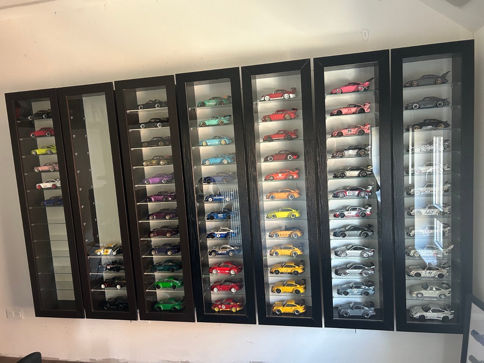 vitrine ikea suspendu a vendre 7 pièces, Huis en Inrichting, Ophalen