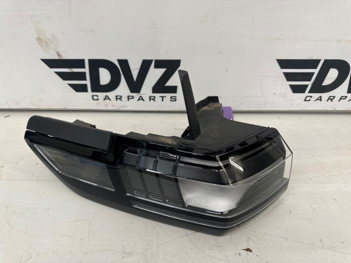 Achterlicht links van een Volkswagen ID. Buzz, Gebruikt, -, Volkswagen, -