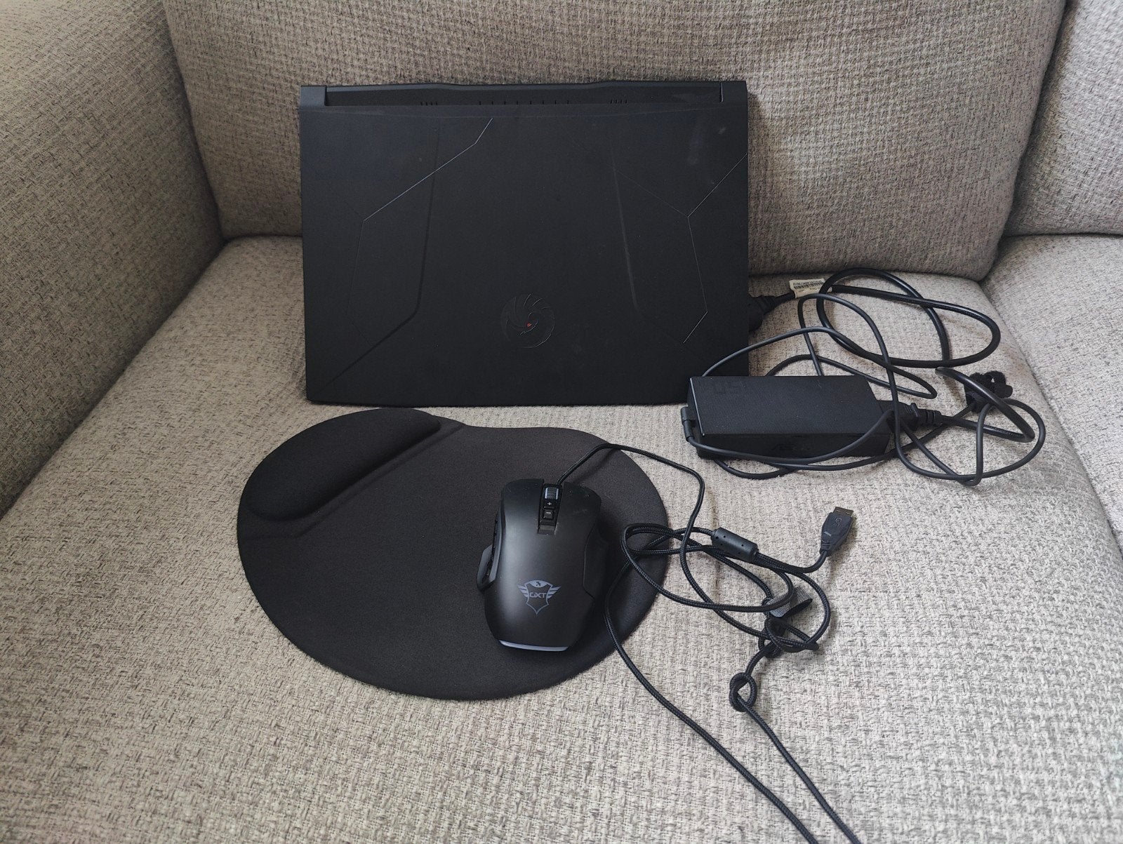 Complete MSI Bravo 15 Gaming Laptop Set (Ryzen 5 / RX 5500M), Computers en Software, Ophalen of Verzenden, Gaming