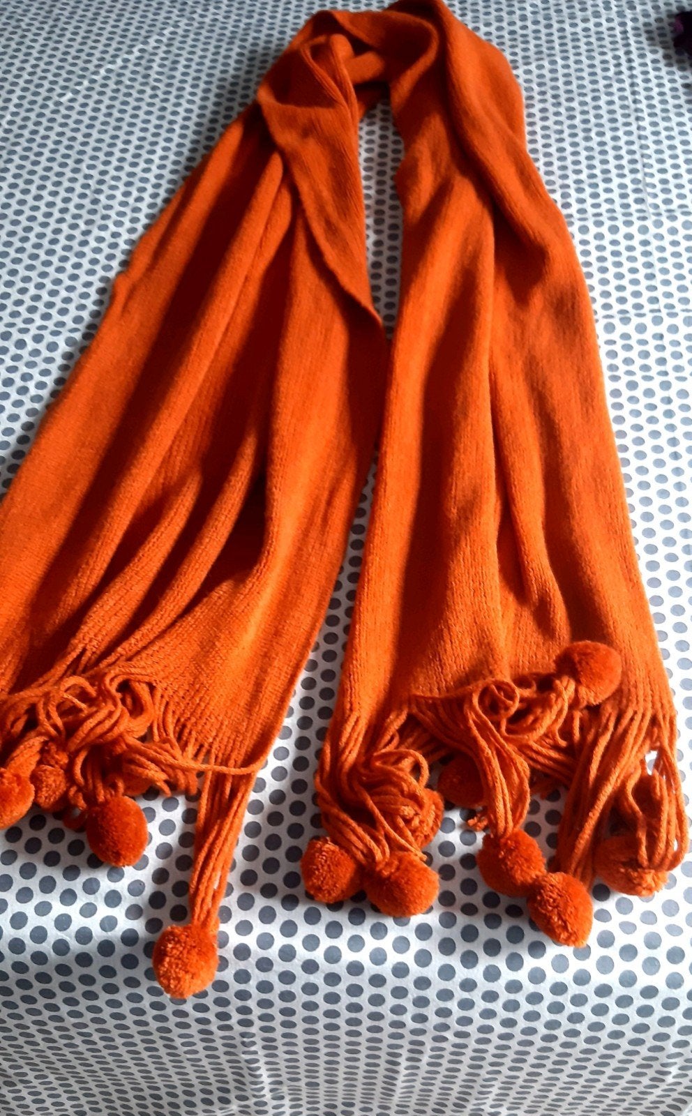 Lange sjaal oranje, Kleding | Dames, Mutsen, Sjaals en Handschoenen, Ophalen, Zo goed als nieuw, Sjaal