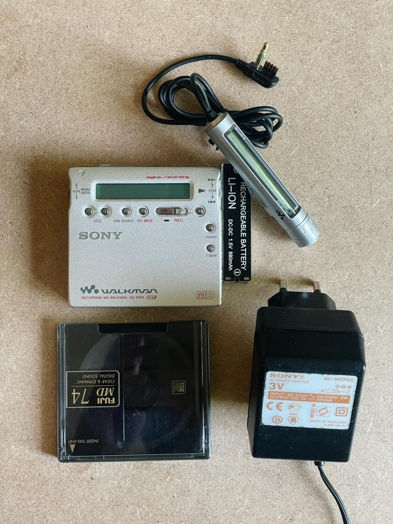 Sony MZ-R900 MiniDisc Recorder – getest + accessoires, Enlèvement ou Envoi, Lecteur MiniDisc