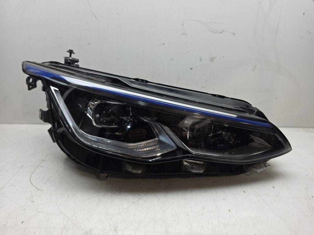 KOPLAMP RECHTS Volkswagen Golf VIII (CD1) (01-2019/-), Dhr. J. Ham, Gebruikt, Volkswagen, Administratie@autoham.nl