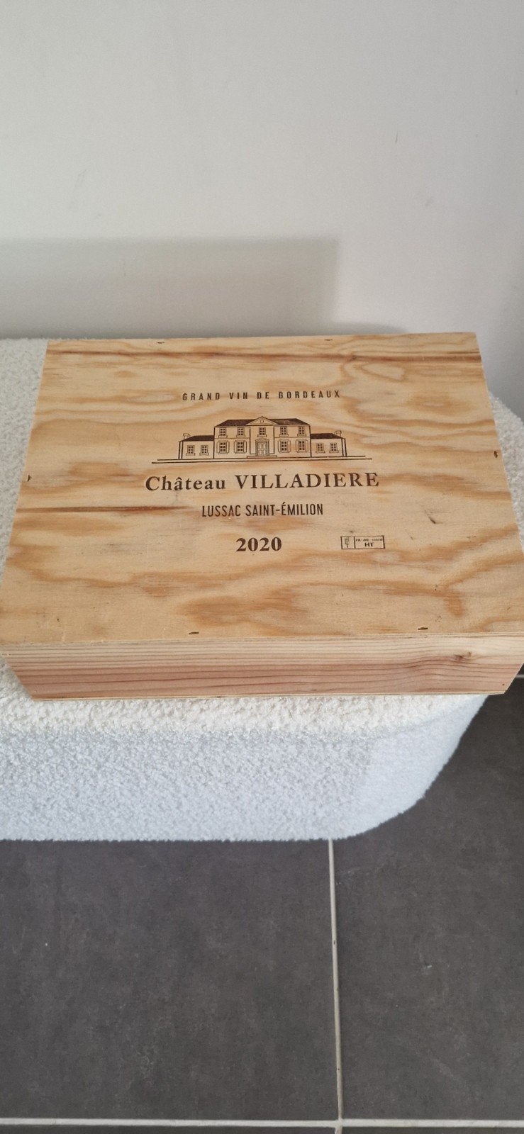 Caisse 3b chateau villadiere saint emilion 2020, Collections, Enlèvement