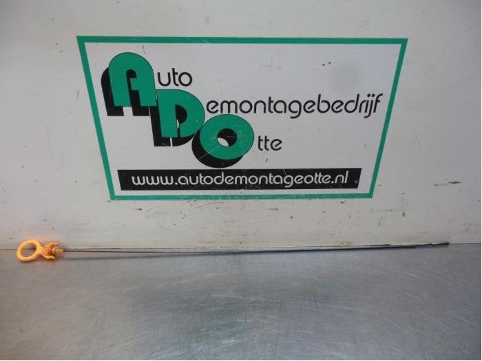 Jauge d'huile d'un Volkswagen Polo (Polo 99-), Volkswagen, -, 3 mois de garantie, Utilisé