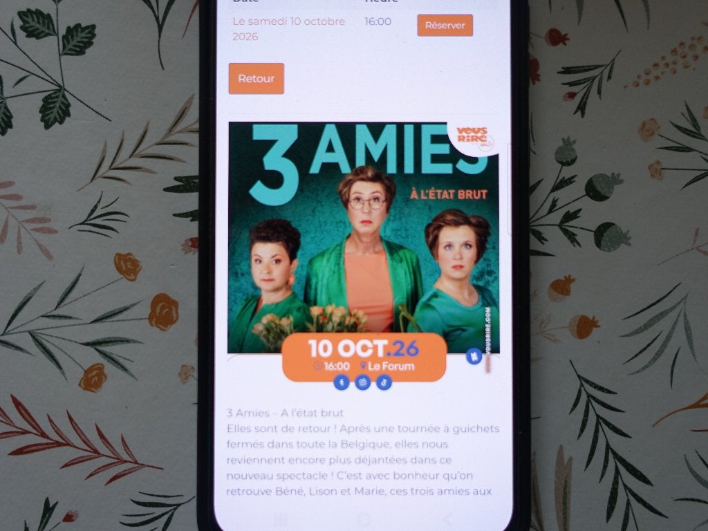 2 PLACES POUR LES 3 AMIES ( LE FORUM ) Liège, le 10 0ctobre, Tickets & Billets, Deux personnes, Octobre