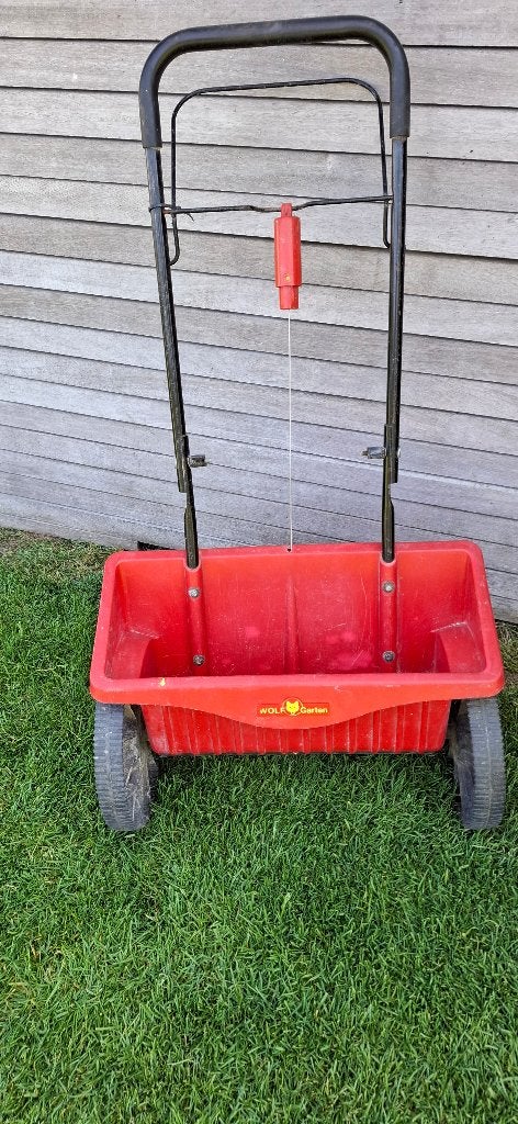 strooiwagen wolf garten, Tuin en Terras, Hand-tuingereedschap, Ophalen, Zo goed als nieuw, Overige soorten, Wolfgarten