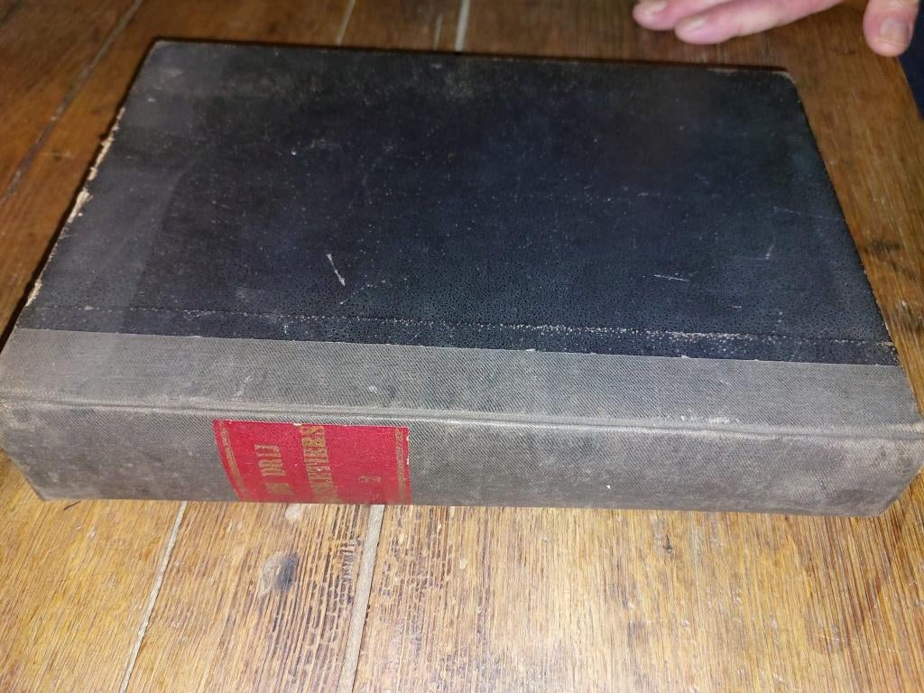 twintig jaar later, begin 1900, Enlèvement ou Envoi