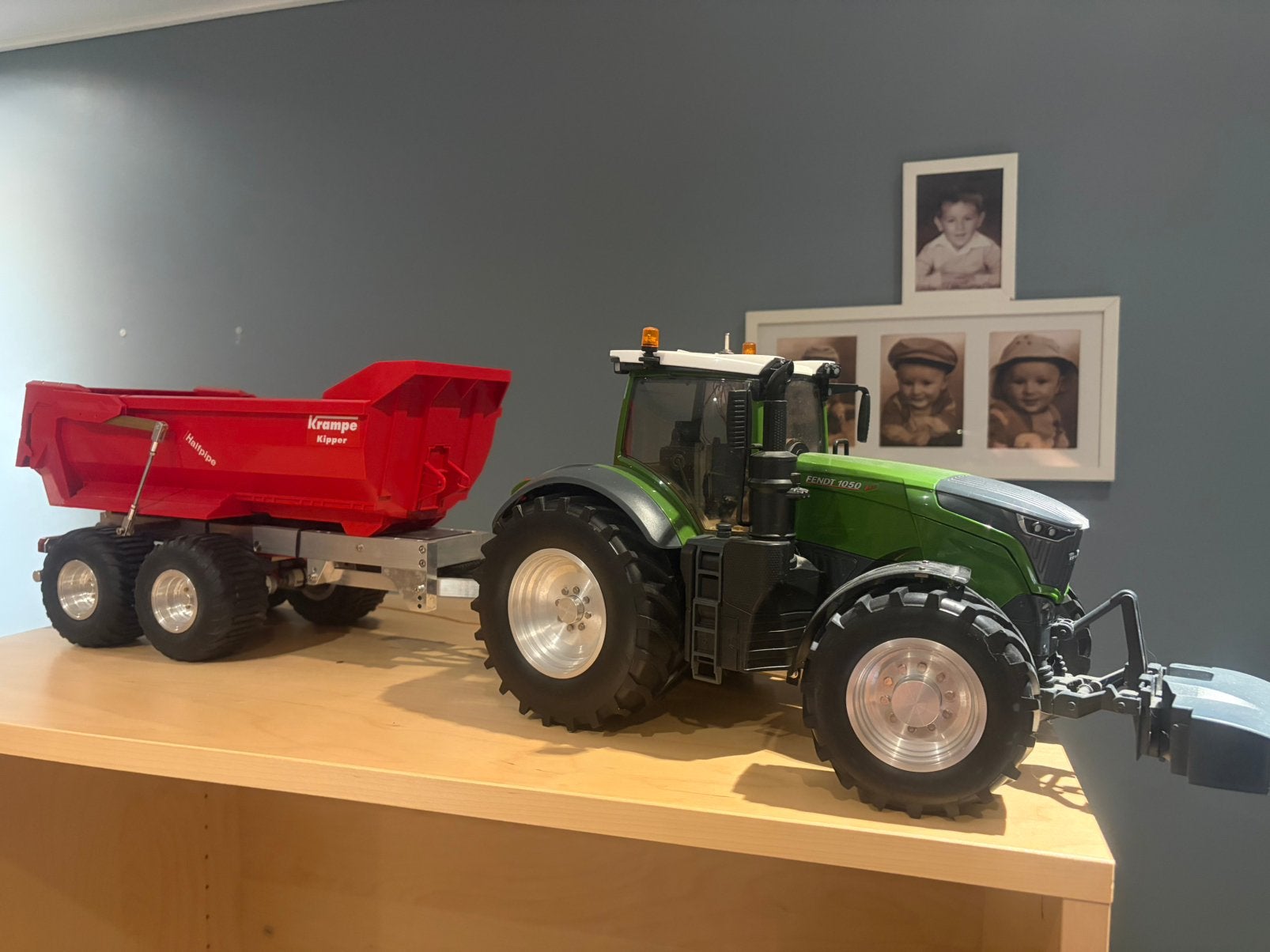 fendt 1050 + trailer krampe MFZ-Blocher, Ophalen, Nieuw, Tractor of Landbouw