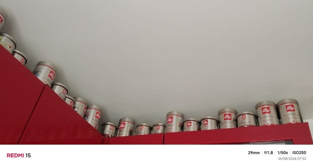 Illy koffieblikjes, Ophalen, Zo goed als nieuw, Koffie