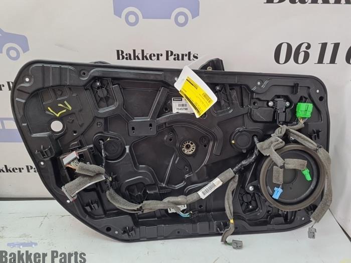 Mécanique vitre 4portes avant gauche d'un Volvo V40, -, -, 3 mois de garantie, -