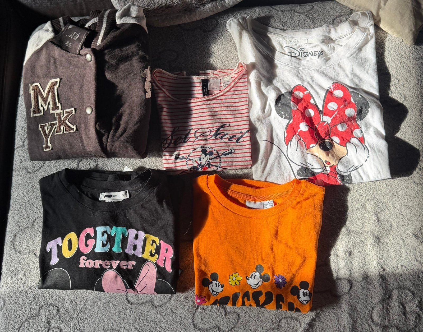 Vêtement Mickey, Enlèvement, Comme neuf