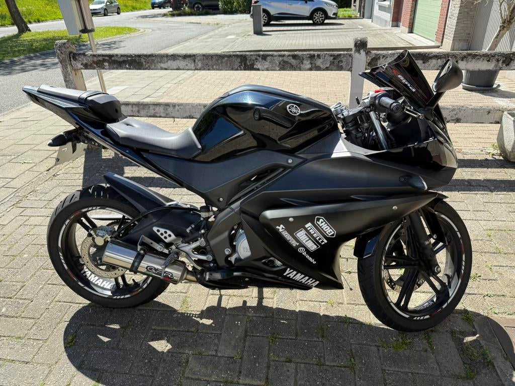 Yamaha YZF R125, Motoren, Sportuitlaat, Occasion, 125 cc, 11 kW of minder