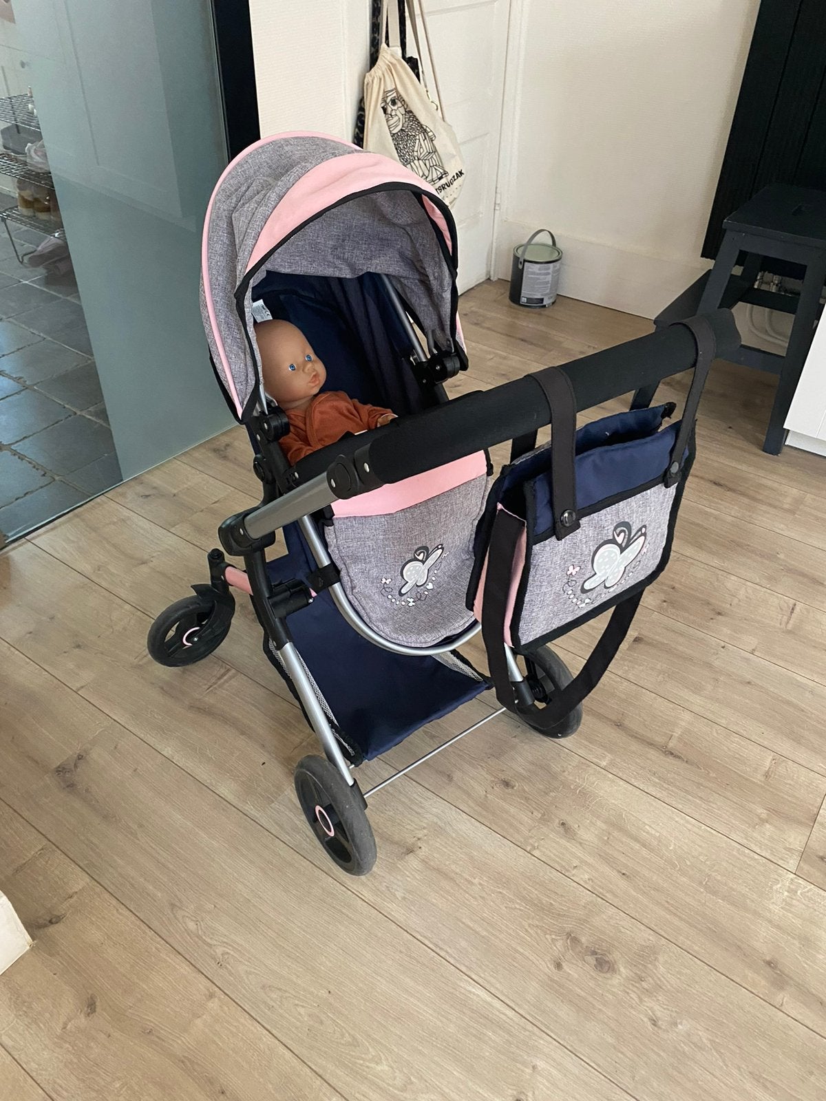 Poppen kinderwagen, Ophalen, Zo goed als nieuw