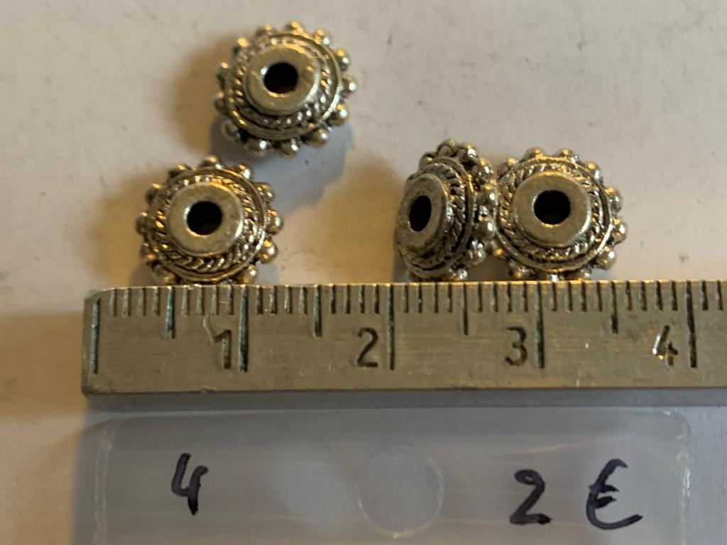 4 metalen kralen, Enlèvement ou Envoi, Neuf, Perle