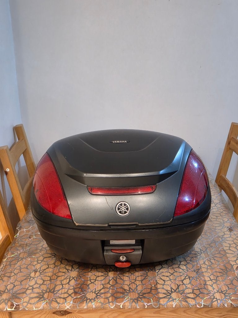 Top case yamaha, Enlèvement, Utilisé