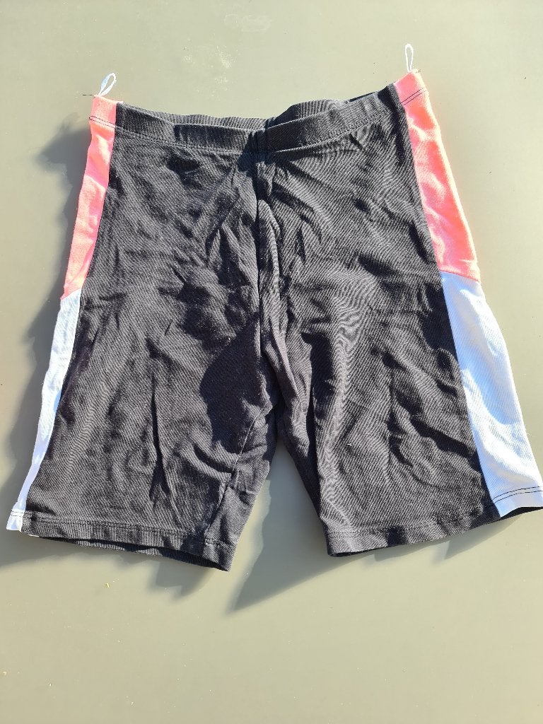 zwarte korte sport, jogging broek, CA, 146, Kinderen en Baby's, Kinderkleding | Maat 146, Ophalen, Zo goed als nieuw, Broek