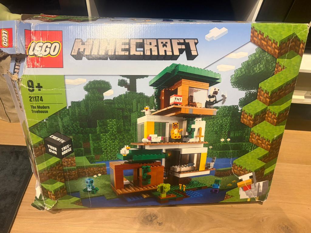 Lego minecraft boomhut 21174, Kinderen en Baby's, Speelgoed | Duplo en Lego, Ophalen, Zo goed als nieuw, Lego, Minecraft