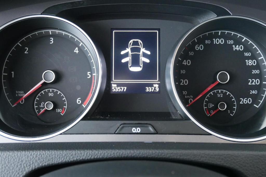 (1REB841) Volkswagen Golf, Auto's, Voorwielaandrijving, Stof, Euro 6, 103 g/km