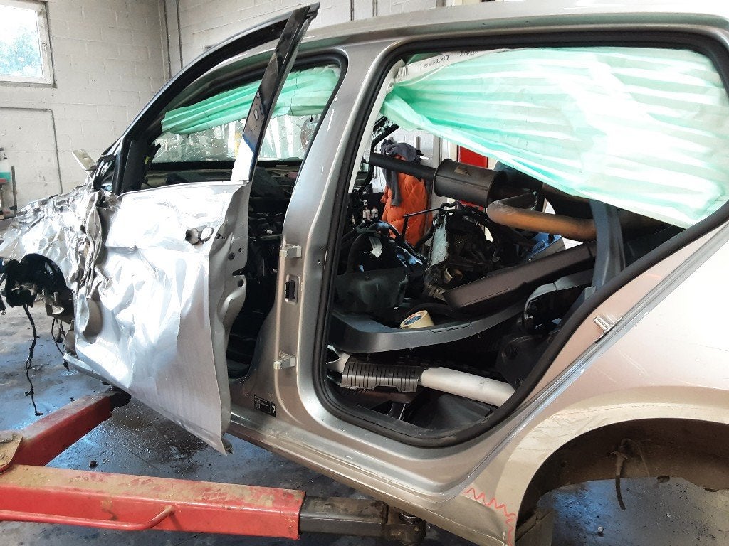 DIVERS MONTANT PORTE C G Volkswagen Golf VII (AUA), Autos : Pièces & Accessoires, Volkswagen, Volkswagen AG, Utilisé, Kundenbetreuung@volkswagen.de