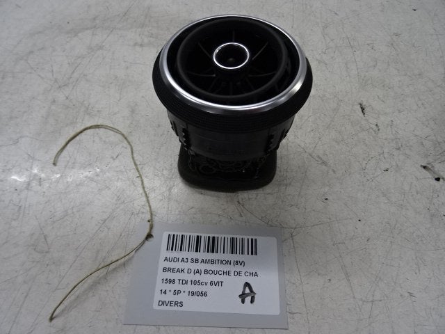 DIVERS DIVERS Audi A3 (8V1 / 8VK) (01-2012/10-2020), Auto-Union-Straße  1,
85057  Ingolstadt, DE, Info@audi.de, Audi, Utilisé