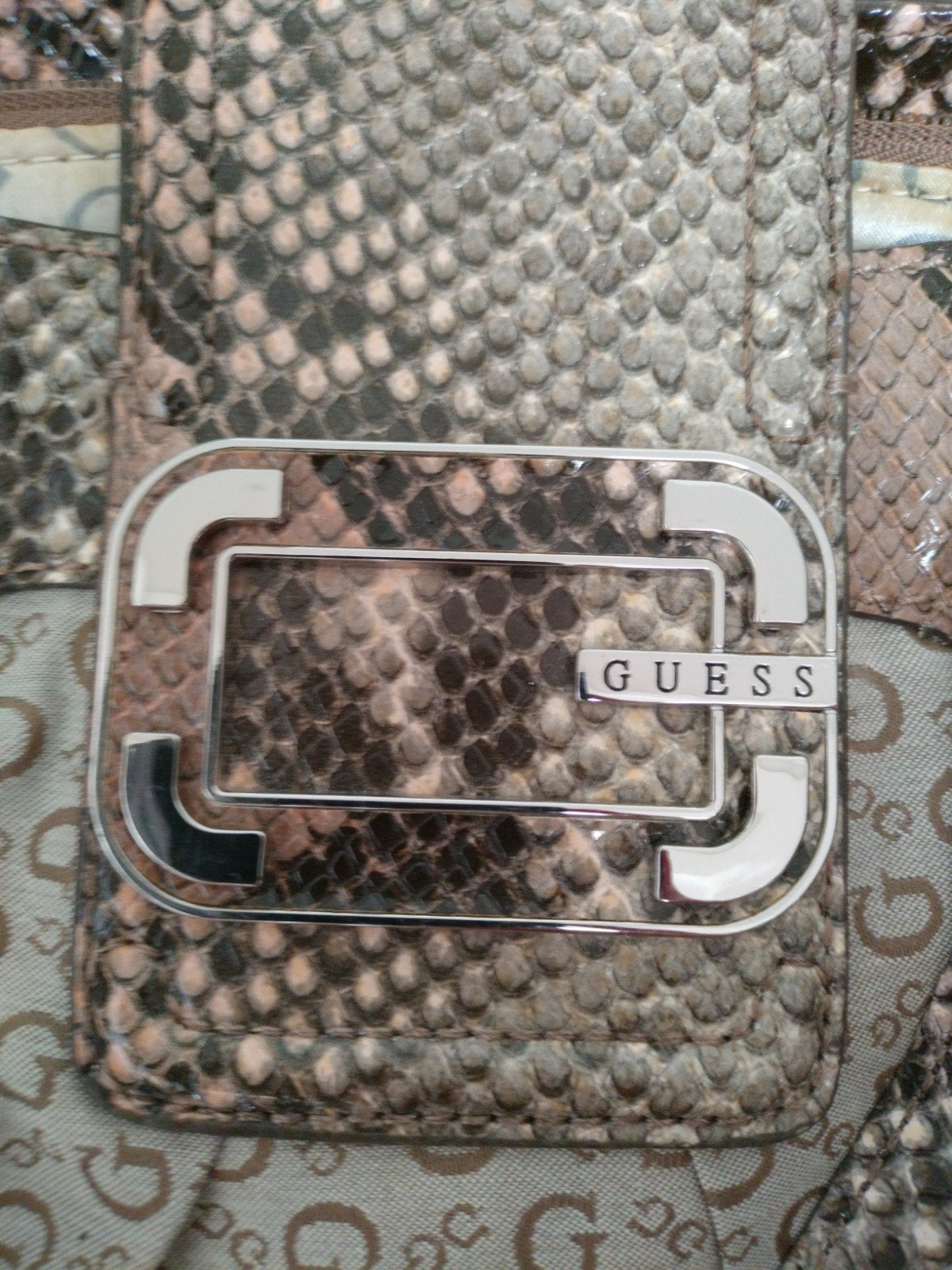 Guess handtas + portefeuille, Enlèvement