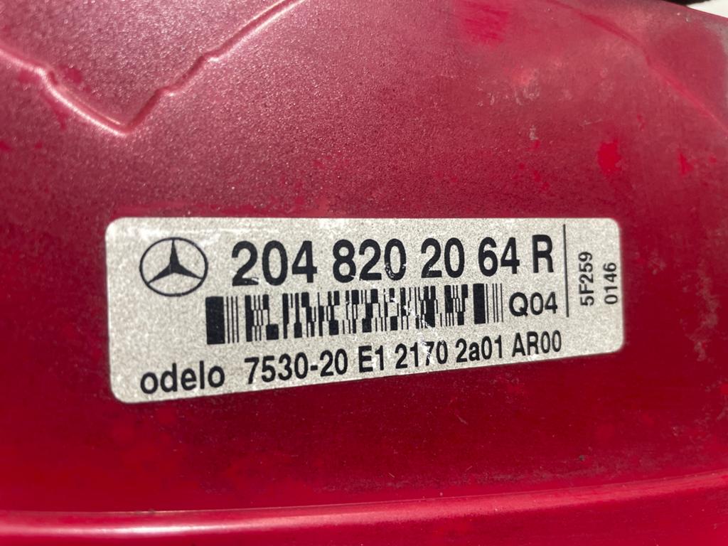 Feu arriere droit MERCEDES CLASSE C W204 204 820 20 64 R, Enlèvement, Utilisé, BMW