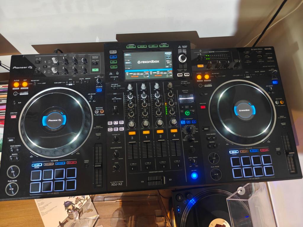 Pioneer xdj-xz + stofkap, Ophalen, Pioneer