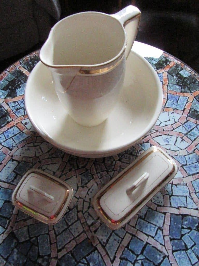 ensemble de toilette ancien Boch Frères Belgique, Enlèvement