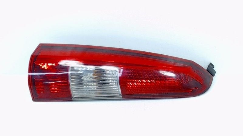 Achterlicht links buiten Volvo V70, Onderdelen@venauto.nl, Van der Ven Autorecycling B.V., Ettenseweg 76, 4706 PB Roosendaal, The Netherlands