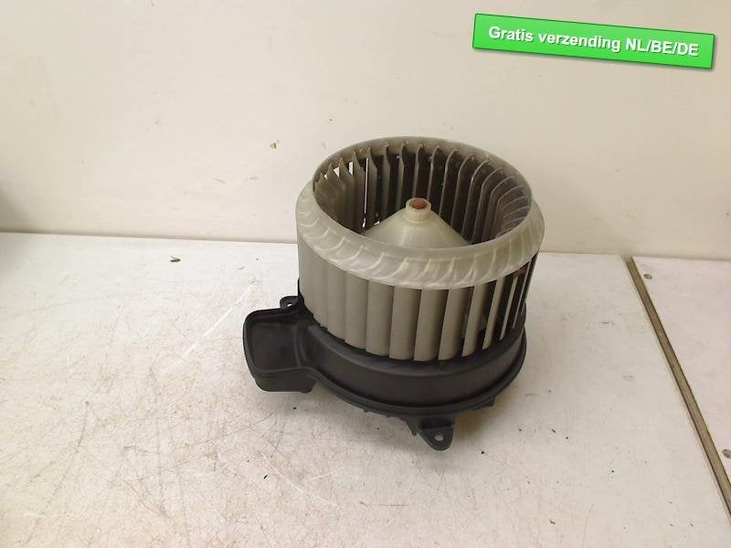 RADIATEUR MOTEUR Audi A6 Avant (C7) (4H1820021B), Auto-Union-Straße  1,
85057  Ingolstadt, DE, Info@audi.de, Audi, Utilisé