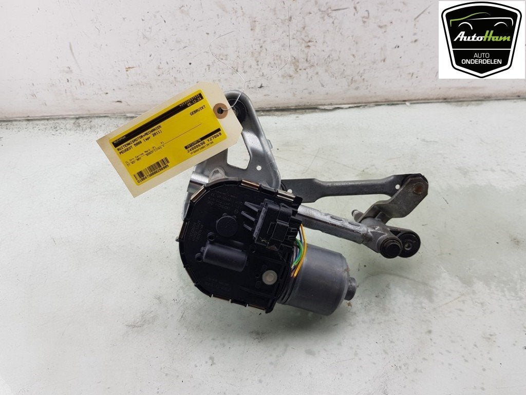 MOTEUR + TRINGLERIE ESSUIE GLACE AVANT 5008 I (0A / 0E), Robert Bosch AG, Utilisé, Robert-Bosch-Allee 1
74232  Abstatt, DE, Engineering@bosch.com