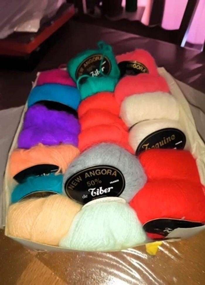 Pelote de laine, Hobby & Loisirs créatifs, Enlèvement ou Envoi, Neuf, Tricot, Laine ou Fils