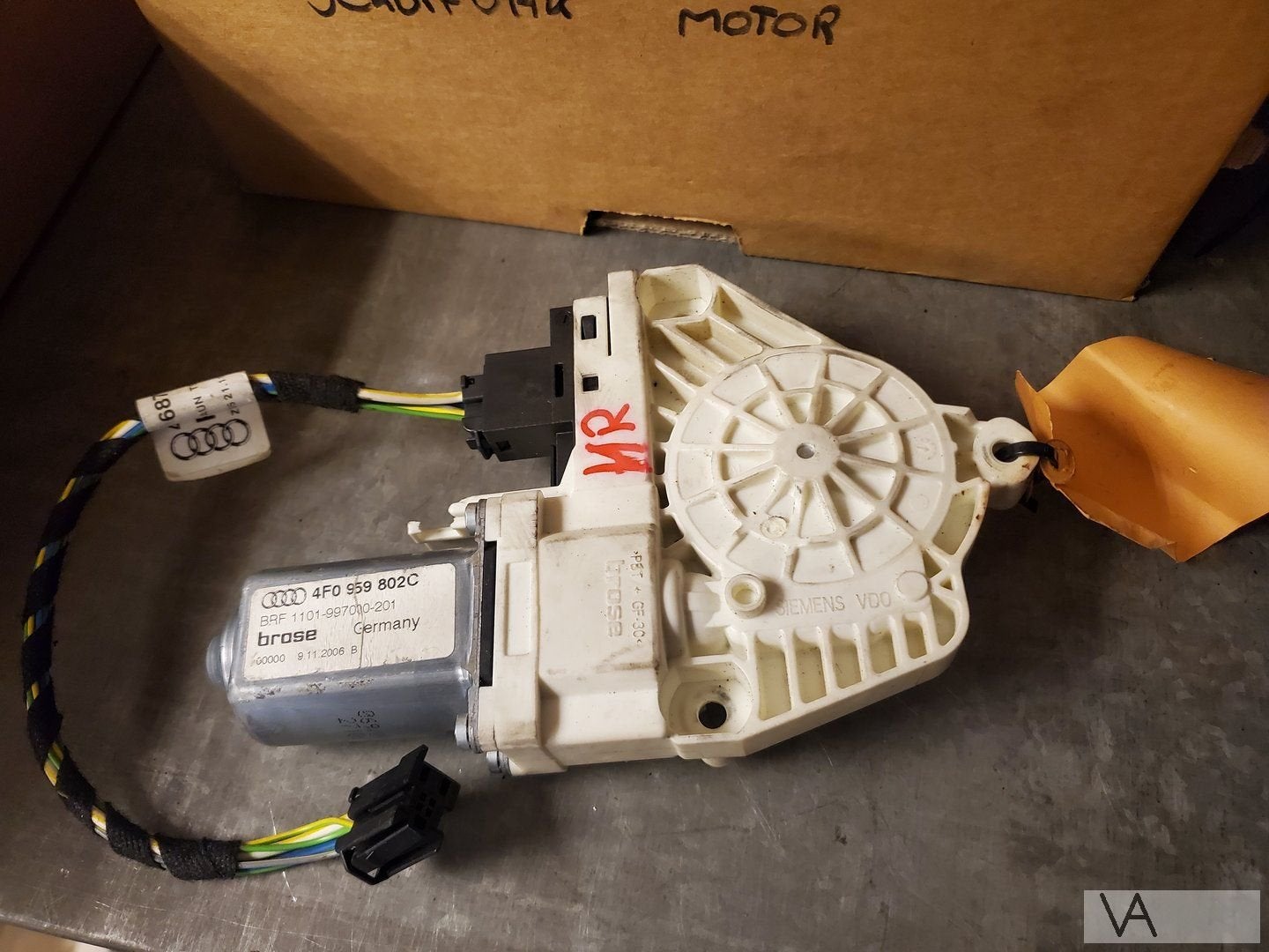 Audi A6 4f 2004 -2010 raammotor rechts achter 4f0959802C €20, -, Audi, Utilisé, -