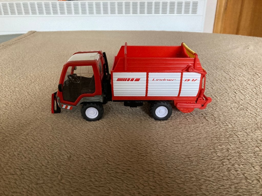 Siku Lindner Unitrac laadwagen, schaal 1:32  vanaf 3 jaar, Hobby en Vrije tijd, Modelauto's | 1:32, Ophalen of Verzenden, Zo goed als nieuw