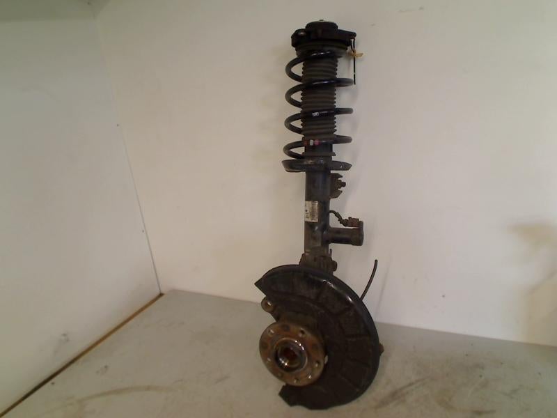 VEERPOOT LINKS VOOR Scirocco (137 / 13AD) (1K0407255AA-), Gebruikt, De Bloemendaal 21 21
5221 EB  'S HERTOGENBOSCH, NL, Info@123Parts.nl