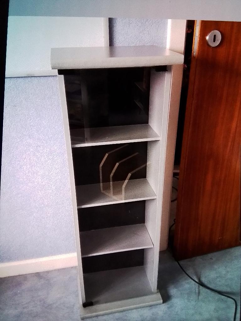 Petit meuble gris clair pour rangement livres, vidéo, cd, Enlèvement, Comme neuf